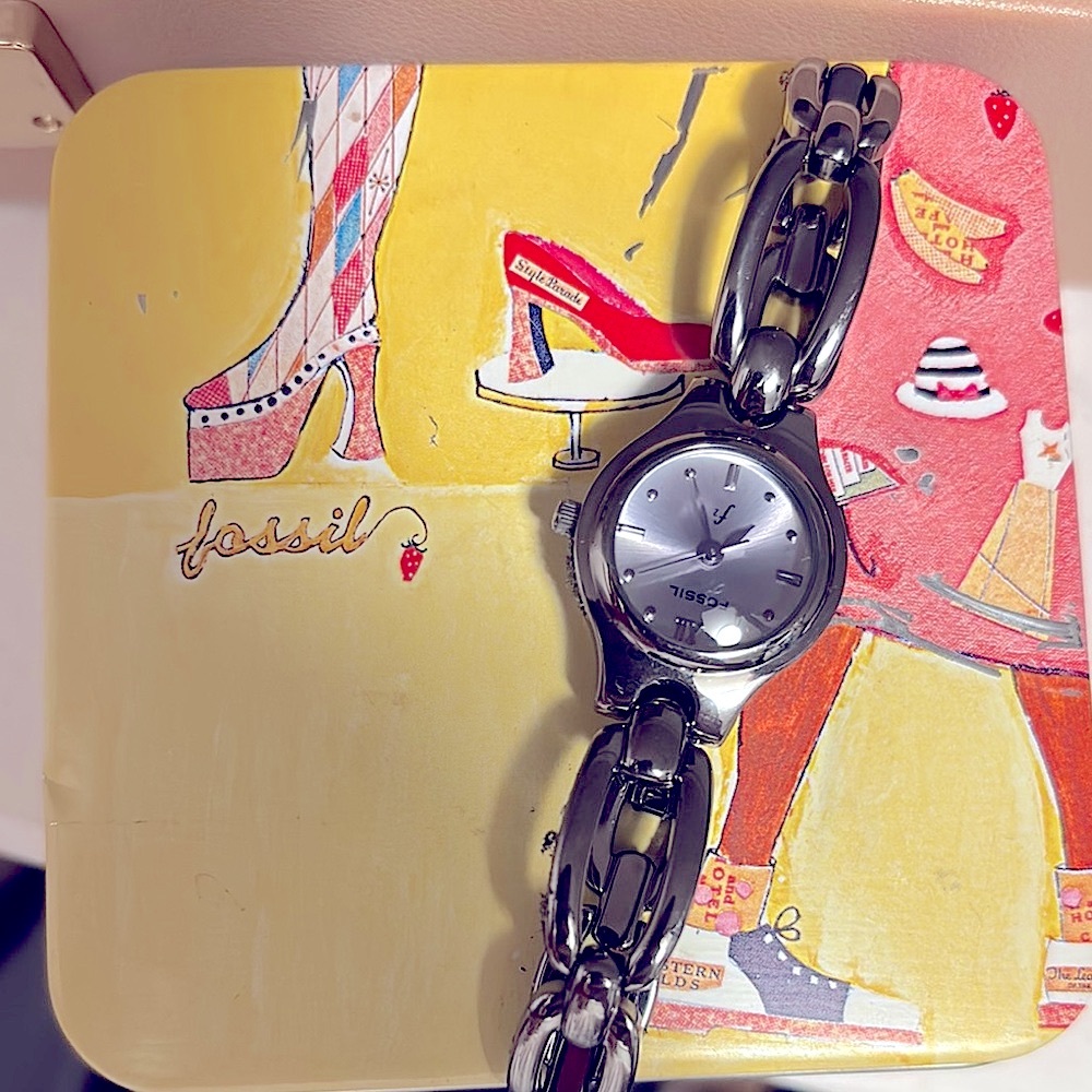 Fossil Women's Silver Chain-Link Watch